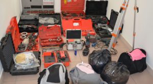 refurtiva carabinieri, 5 arresti Popoli