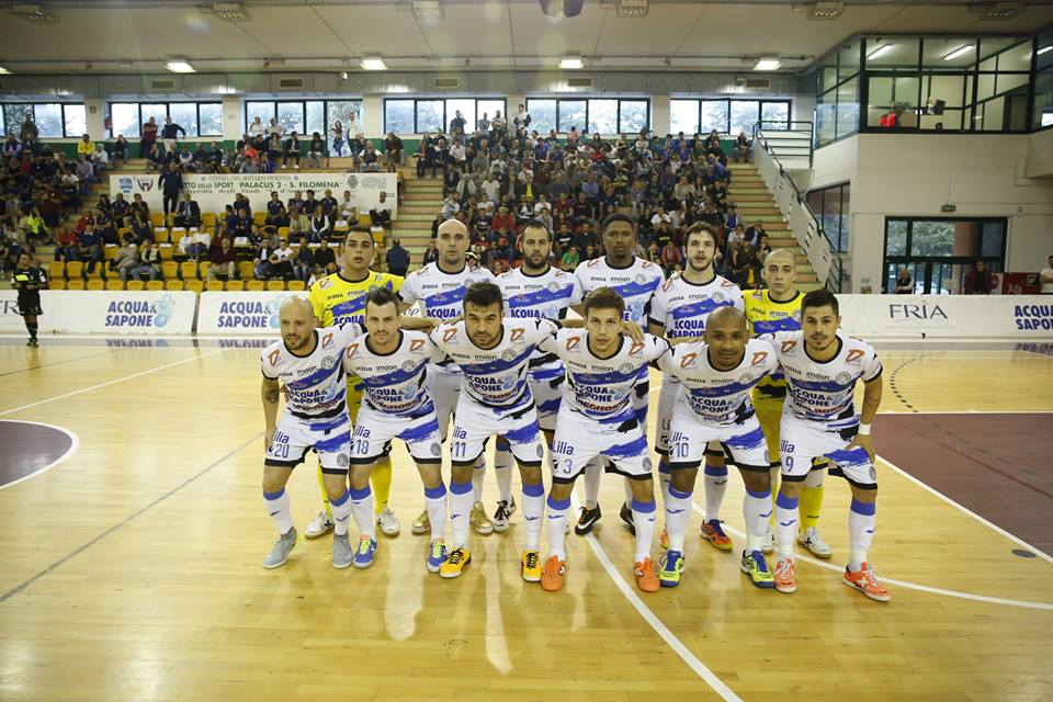 Calcio a 5 Acqua Sapone trionfa in casa 5 a 4 contro il 