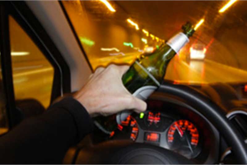 Guida in stato di ebbrezza, l’assicurazione si rivale sul guidatore in caso di sinistro