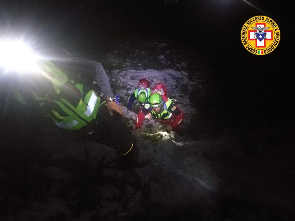 Tre alpinisti soccorsi nella notte sul Corno Piccolo