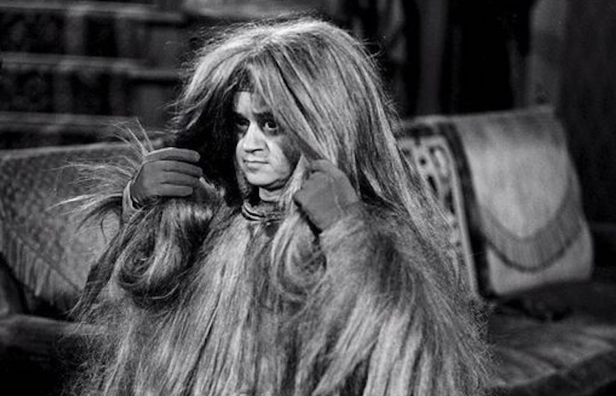 Morto l’attore Felix Silla, il Cugino Itt della Famiglia Addams: era abruzzese